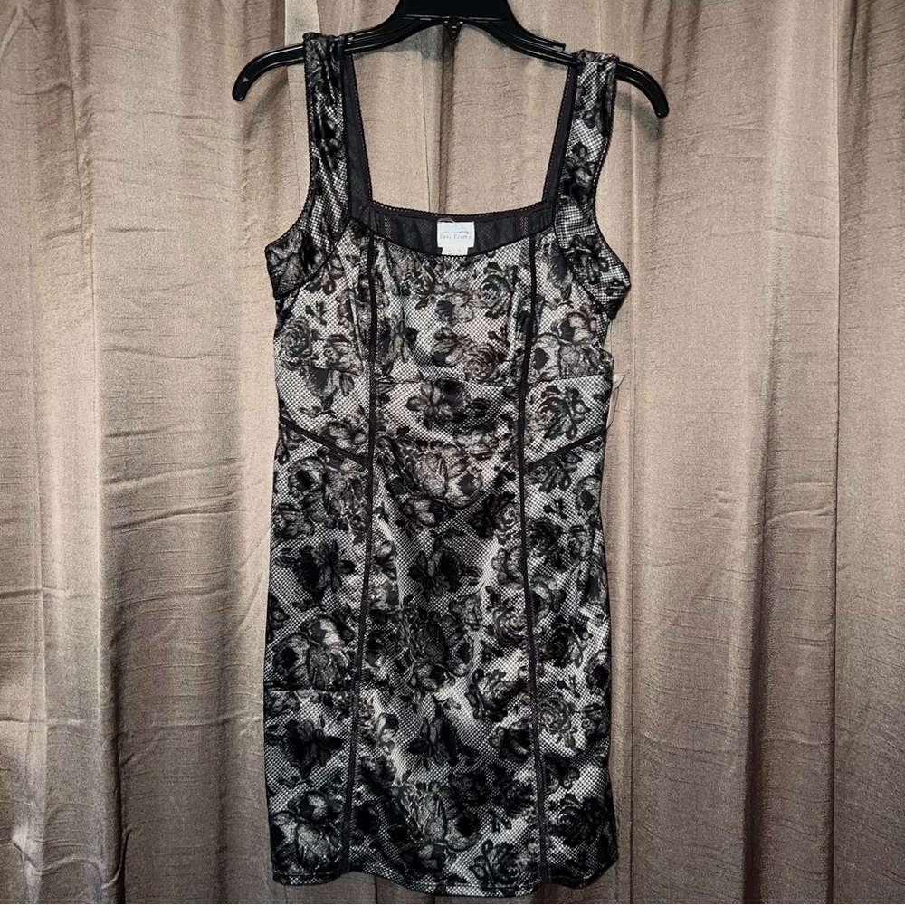 Black/Gray Floral Bodycon Dress